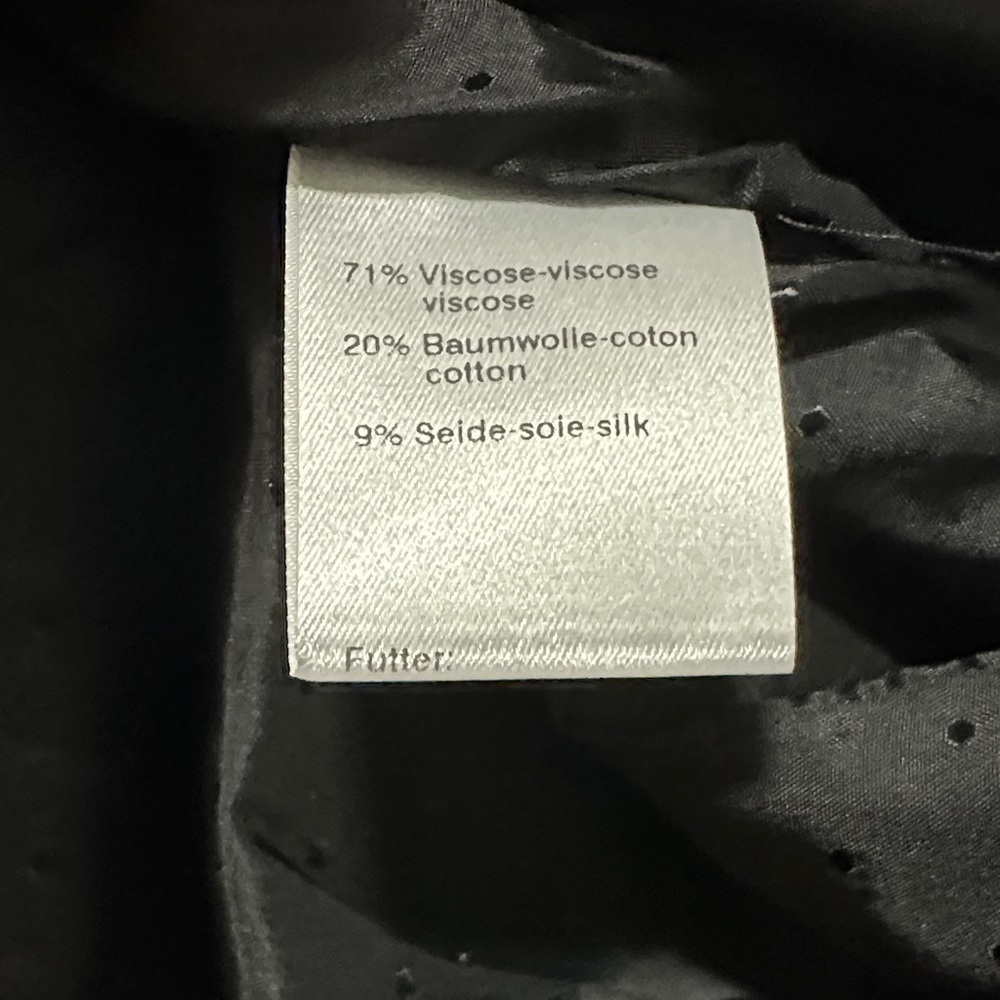 Akris Black Velvet Tailored Blazer - Picture 5 of 14
